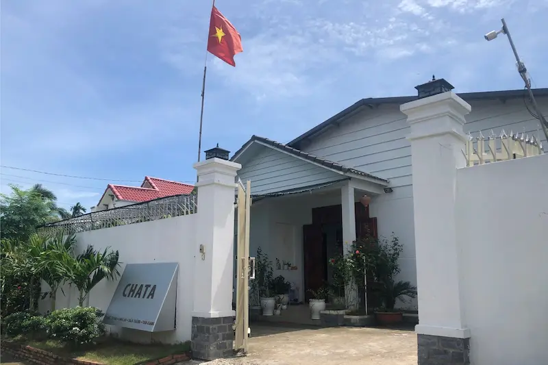 Vietnam straw hat manufacturer Chata Strawhats workshop