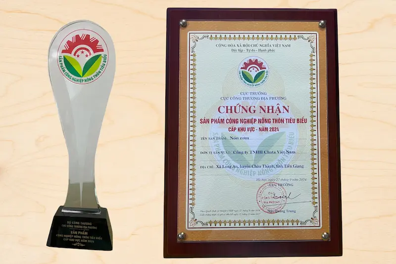 Vietnam Rural Industrial Award 2024 for outstanding handmade straw hats by Chata Strawhats